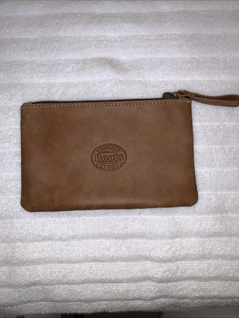 Roots Tan Leather Zip Wristlet Pouch